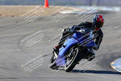 media/Jan-09-2022-SoCal Trackdays (Sun) [[2b1fec8404]]/Turns 9 and 8 (920am)/